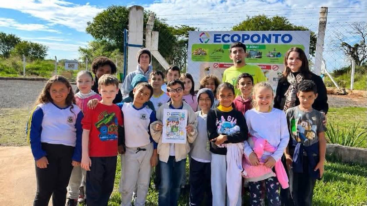 Alunos da Escola Mauro Roberto participaram de Tour Ambiental no Ecoponto Urbano de Castilho (SP)
