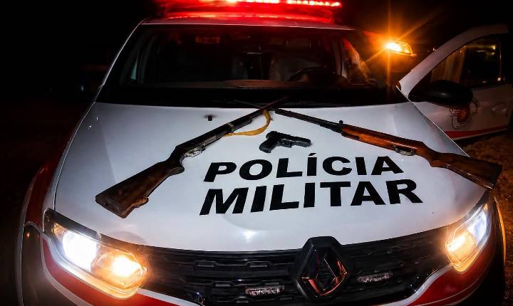Homem é preso pela PM com simulacro de pistola e duas espingardas em Pereira Barreto (SP)