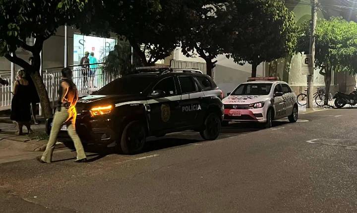 Morador reage e esfaqueia casal durante tentativa de invasão e furto a residência em Castilho (SP)
