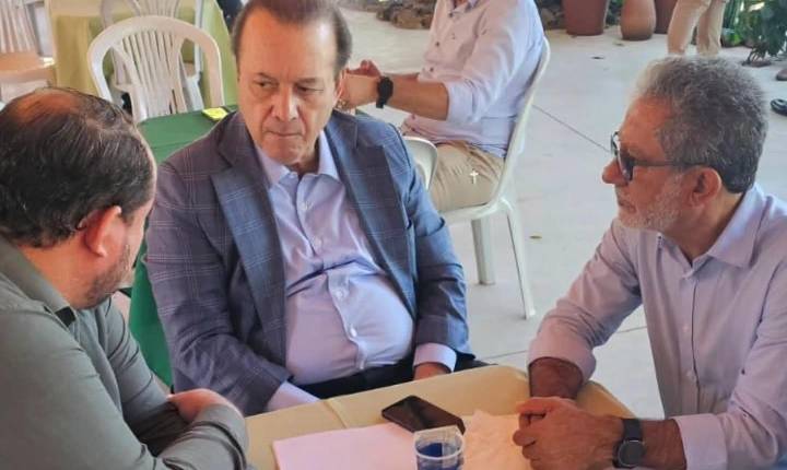 Paulo Boaventura despacha com Secretário Estadual de Saúde durante reunião do CIENSP