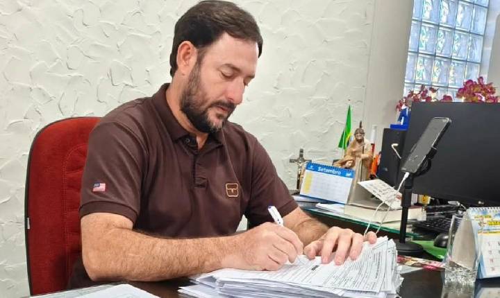 Prefeito João Gabriel encerra mandato interino e destaca experiência no Executivo de Castilho (SP)