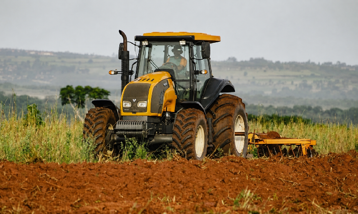 Prefeitura de Castilho (SP) atualiza tarifas de serviços da patrulha rural e máquinas
