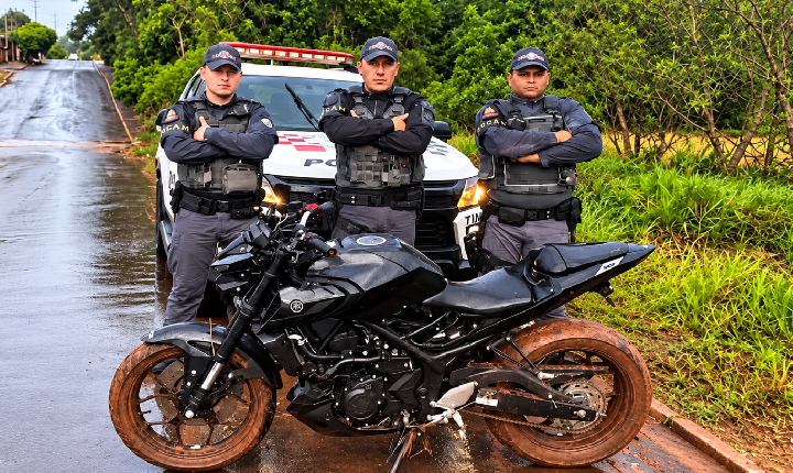 Rocam recupera moto furtada e identifica três adolescentes envolvidos em Andradina (SP)