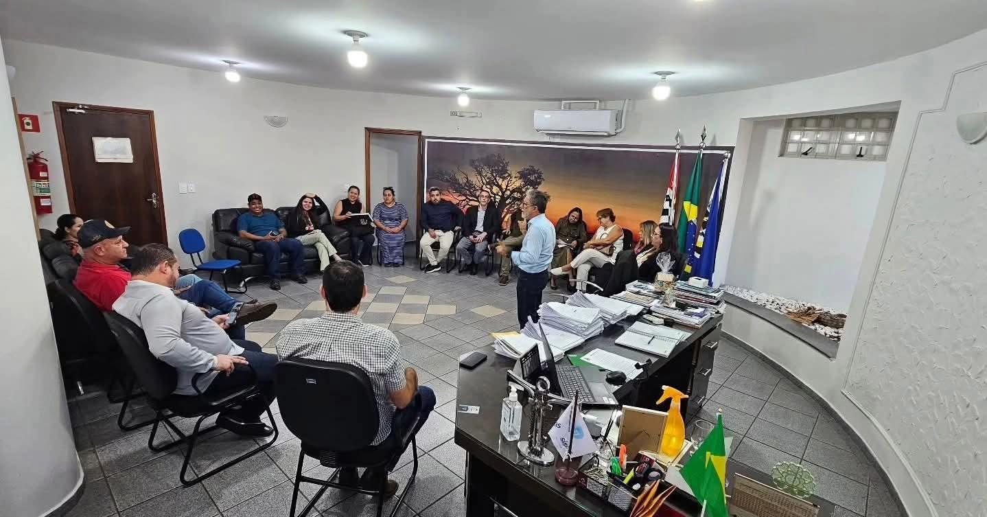 Paulo Boaventura realiza reunião com secretários e subsecretários para avaliar metas e garantir melhorias para a população castilhense