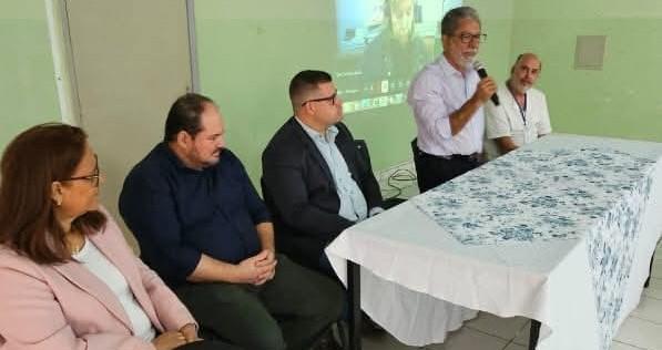 Castilho lança campanha de encoleiramento contra Leishmaniose e atingirá toda área urbana