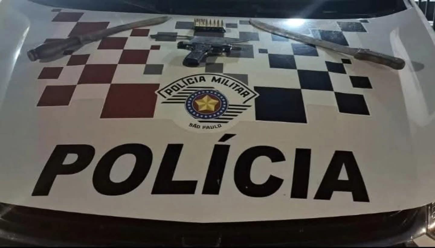 Homem é preso após ameaçar outros dois com pistola no Centro em Castilho (SP)