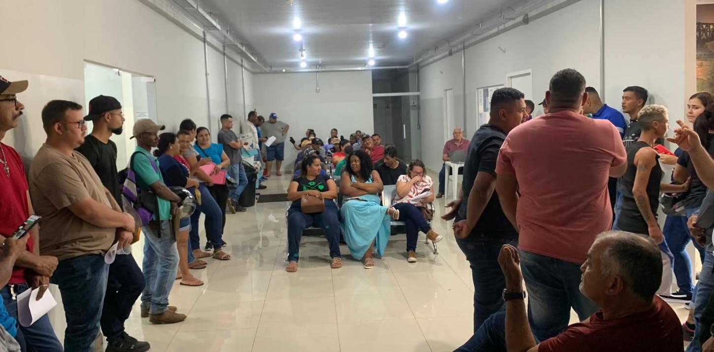 Balcão de Empregos de Castilho (SP) recebe diversos trabalhadores para entrevistas com empresas 