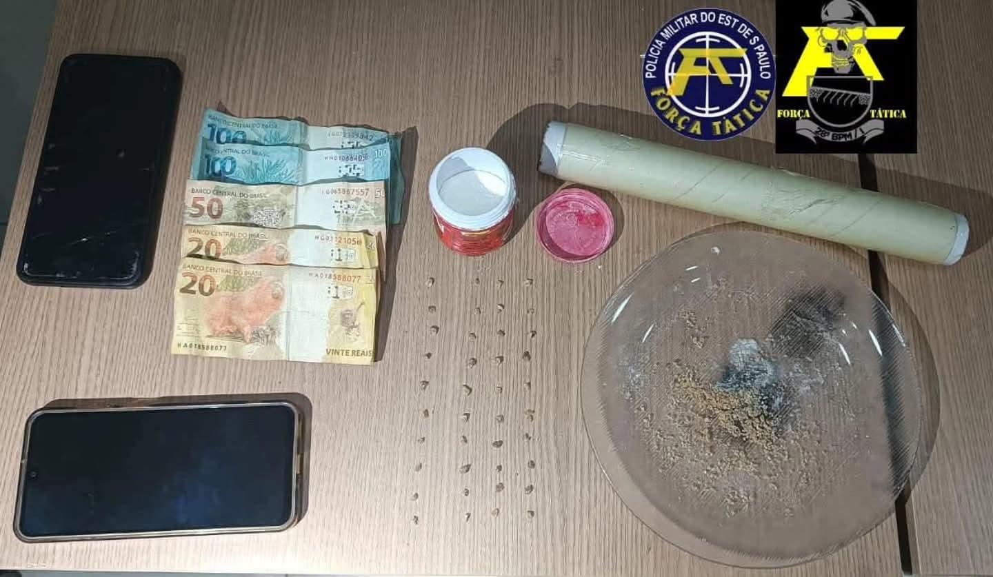 Homem é preso após ser flagrado com 40 papelotes de crack em Andradina (SP)