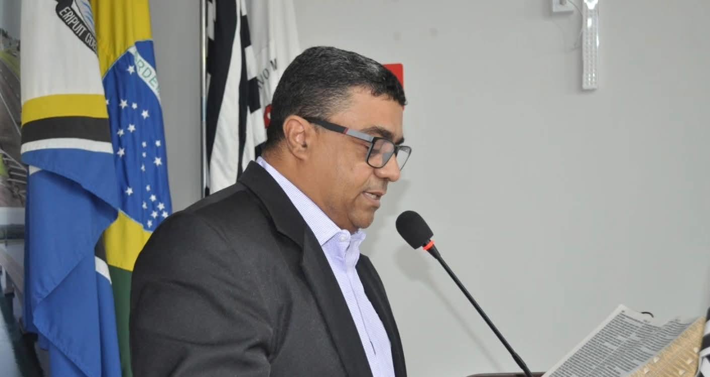 Itamar quer escolas abertas aos finais de semana para a realização de diversas atividades às crianças e jovens carentes de Castilho (SP)