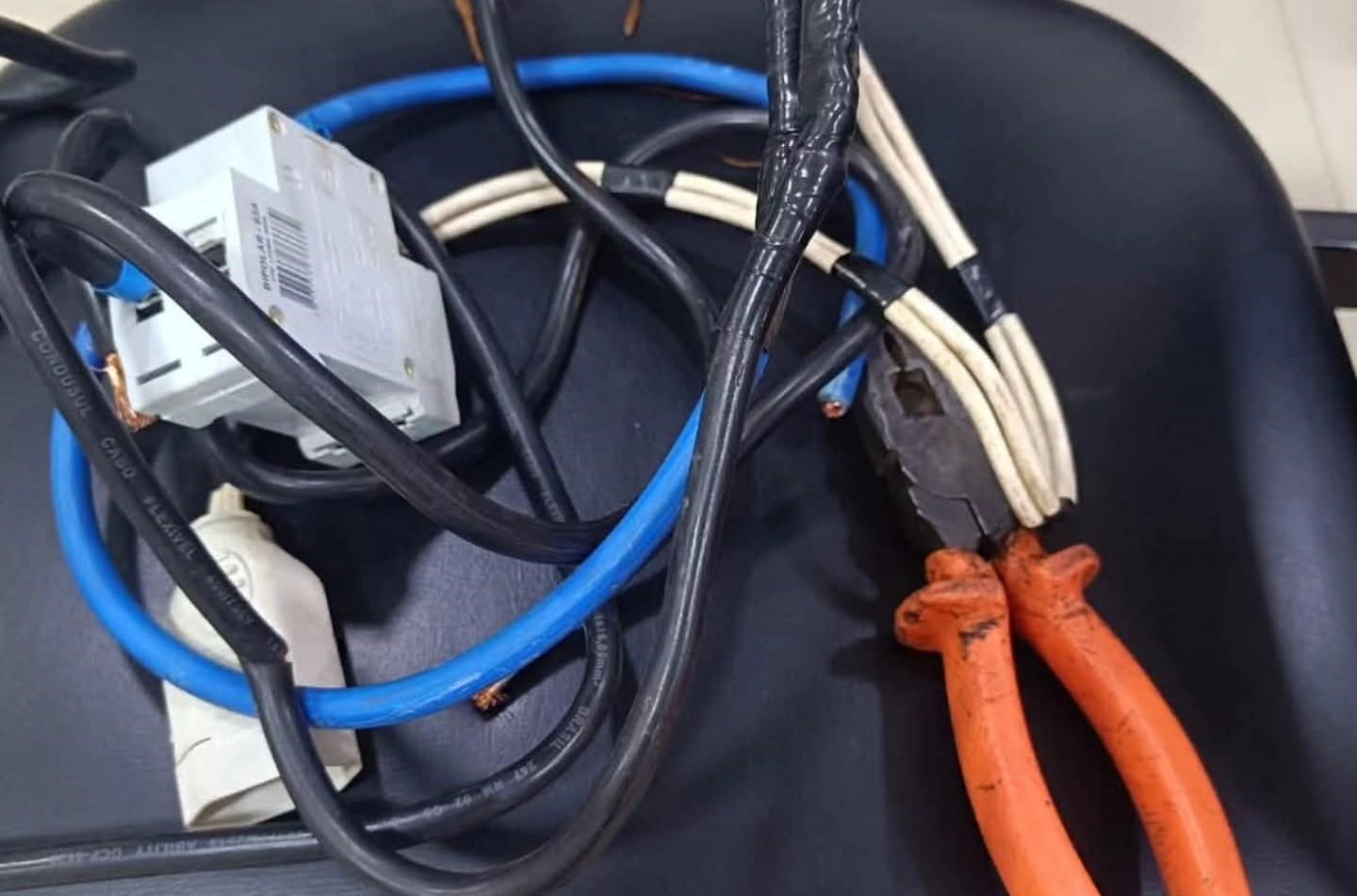 Dupla é presa por furto de fios elétricos no Jardim das Águas em Andradina (SP)