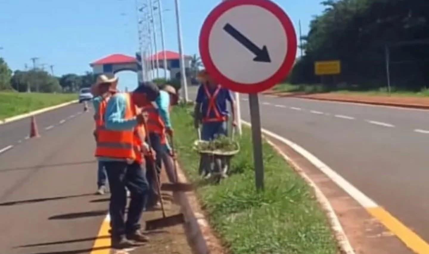 Frentes de serviços de Castilho (SP) continuam atuando nos trabalhos de limpeza e organização no município 