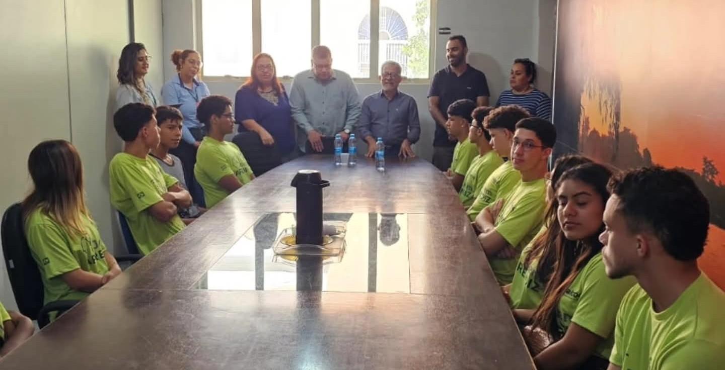 Paulo Boaventura dá boas vindas aos novos Jovens Aprendizes da parceria da prefeitura de Castilho (SP) com a Viralcool
