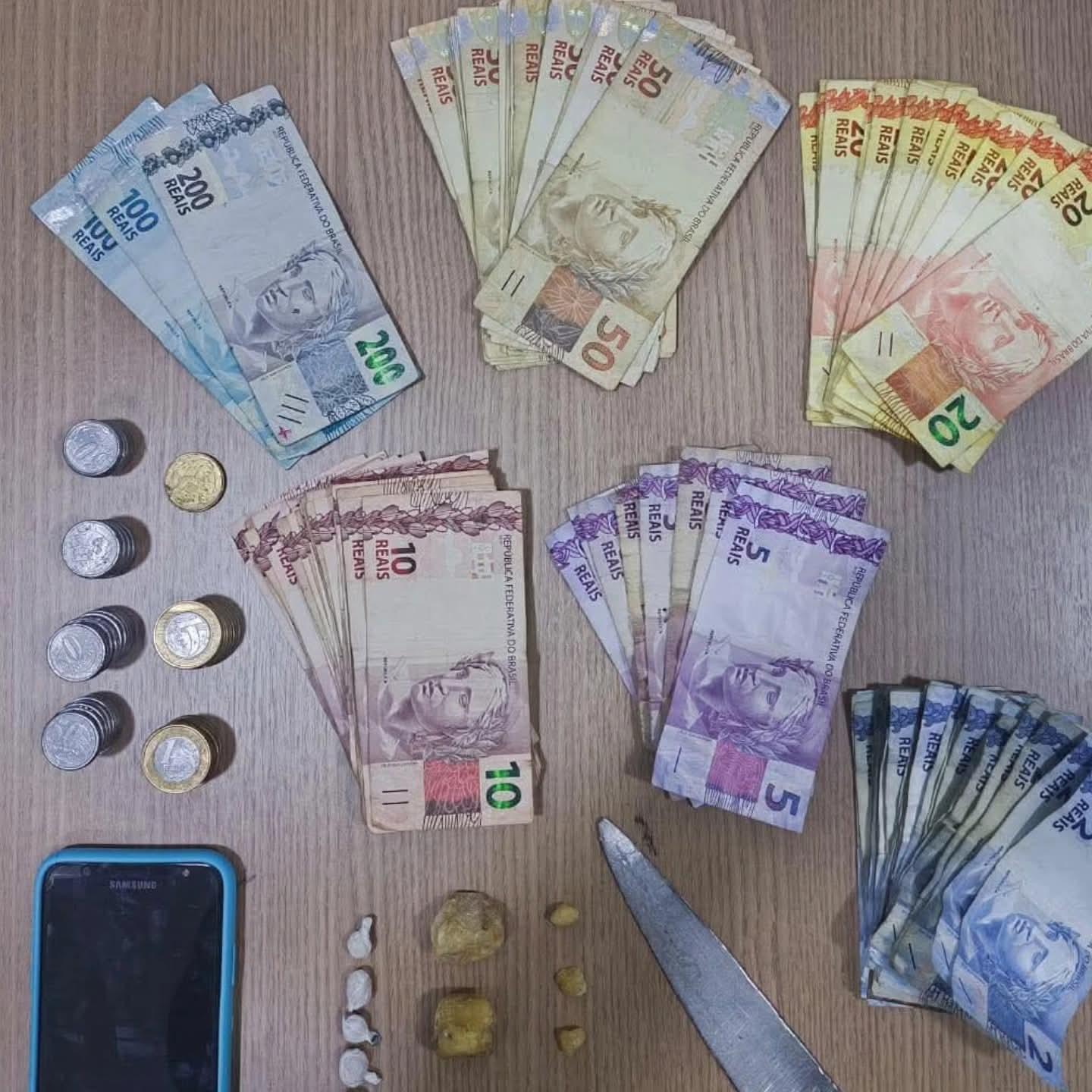 Força Tática desmantela ponto de venda de drogas, e prende o morador por tráfico em Andradina (SP)