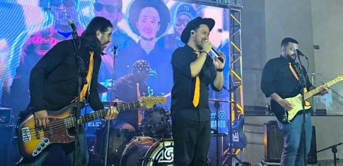 Natal Acolhedor: Castilho terá show com MD6 no acendimento das luzes de Natal