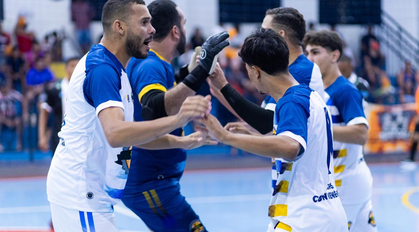 Agrocast e Vai na Fé vencem os adversários e avançam para a semifinal do Campeonato de Férias Dorim 2026