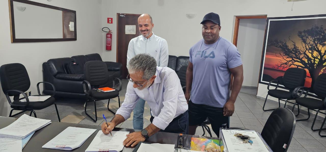 Castilho (SP) firma parceria com SESI para implantação do programa SESI Esporte 