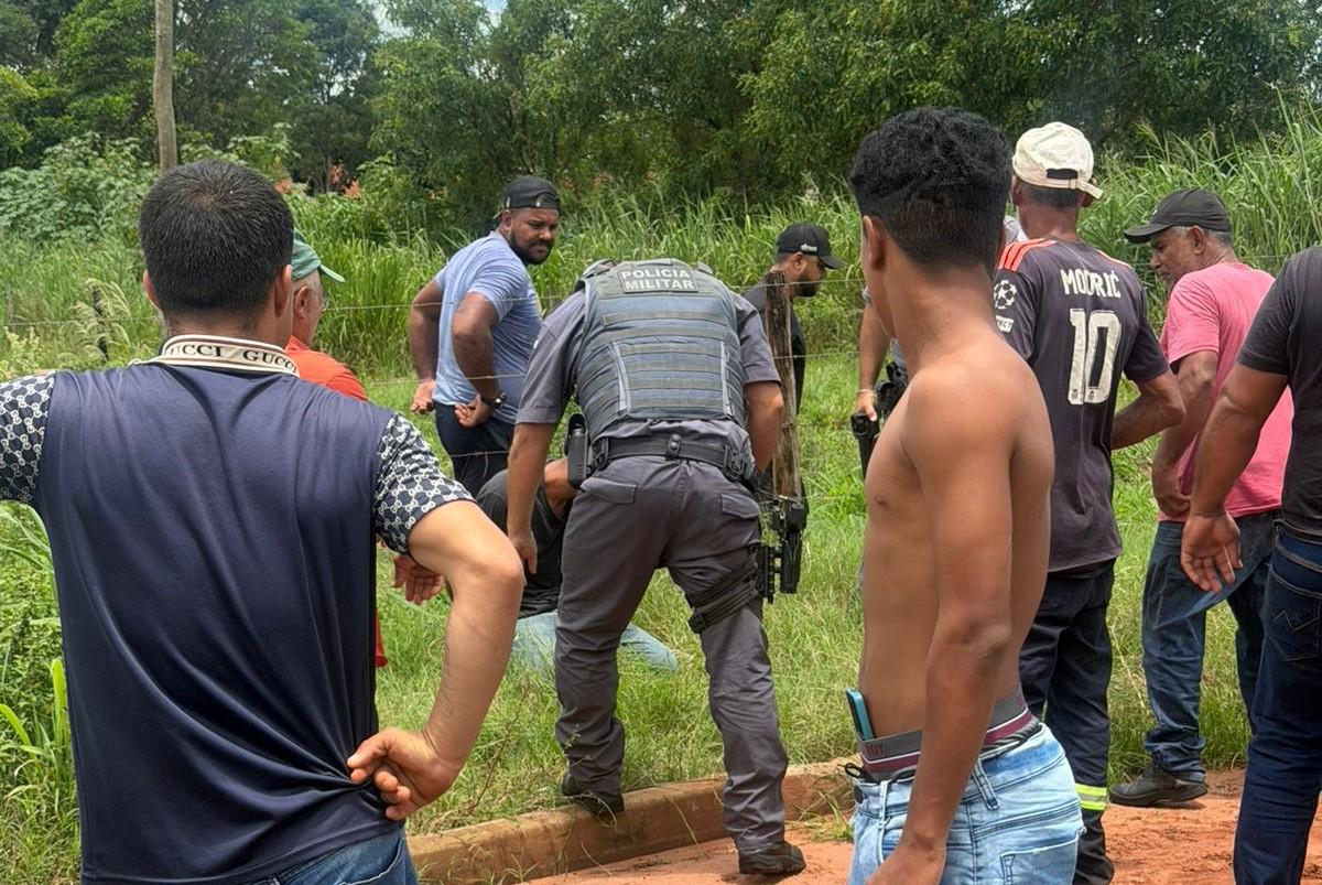 Homem é capturado por populares revoltados após invadir casa e agredir idosa em Castilho (SP)