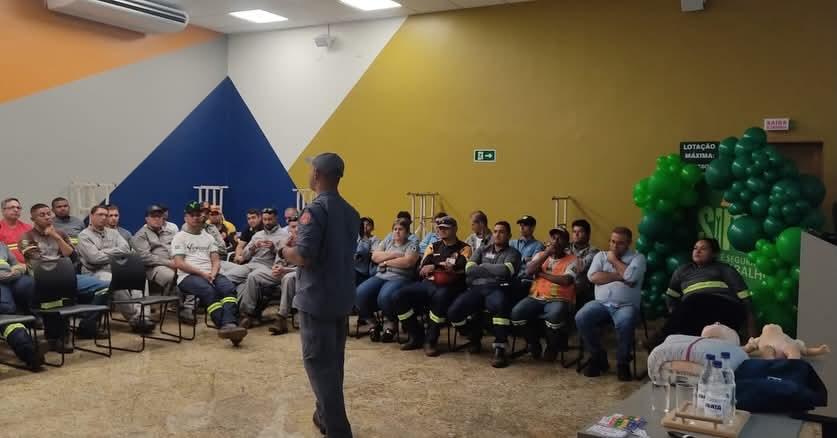 Corpo de Bombeiros ministra palestra para colaboradores da Usina Viralcool Castilho (SP)