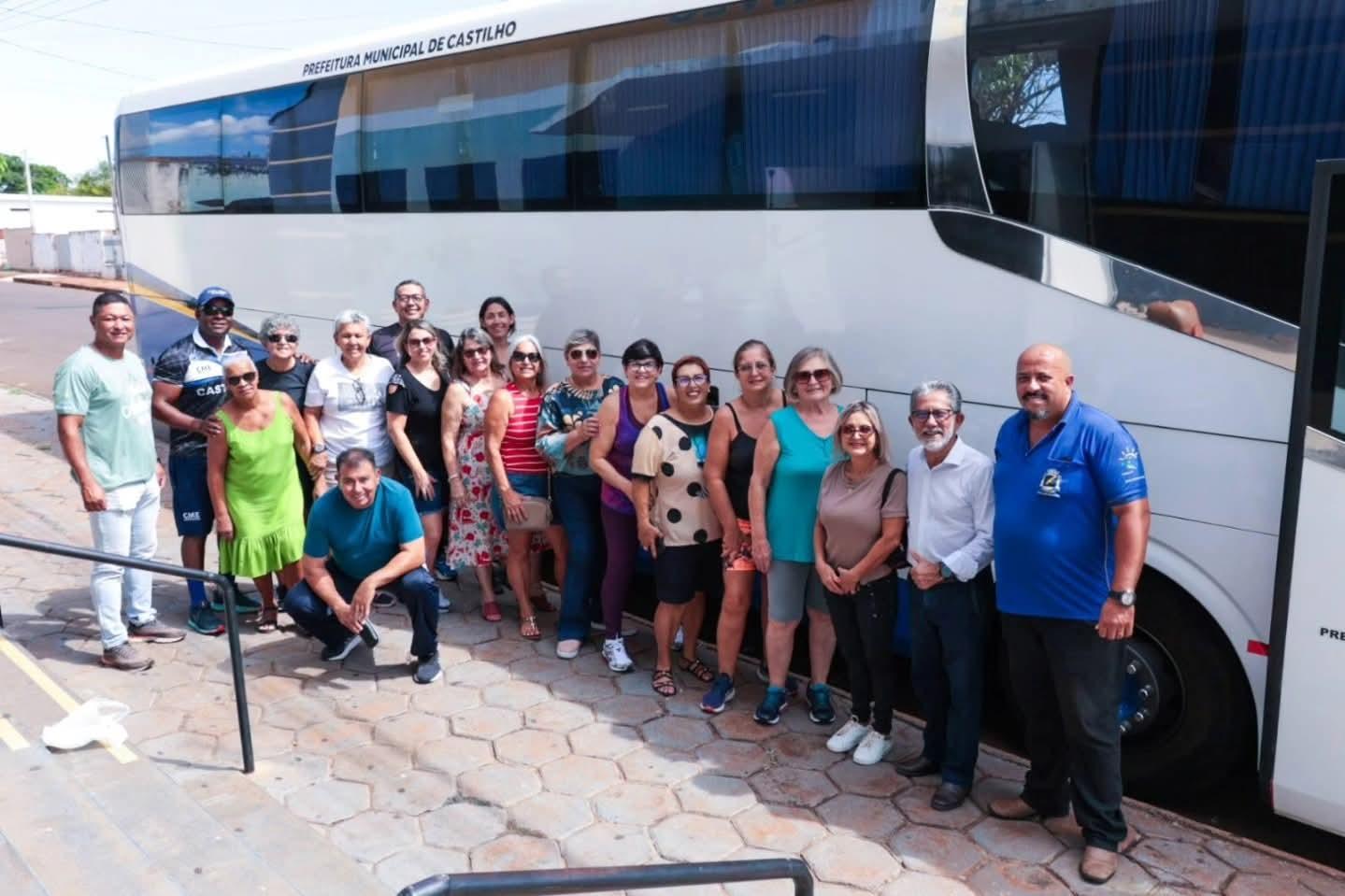 Castilho (SP) embarca para disputa do Jogos da Melhor Idade em Araçatuba com 27 integrantes na delegação