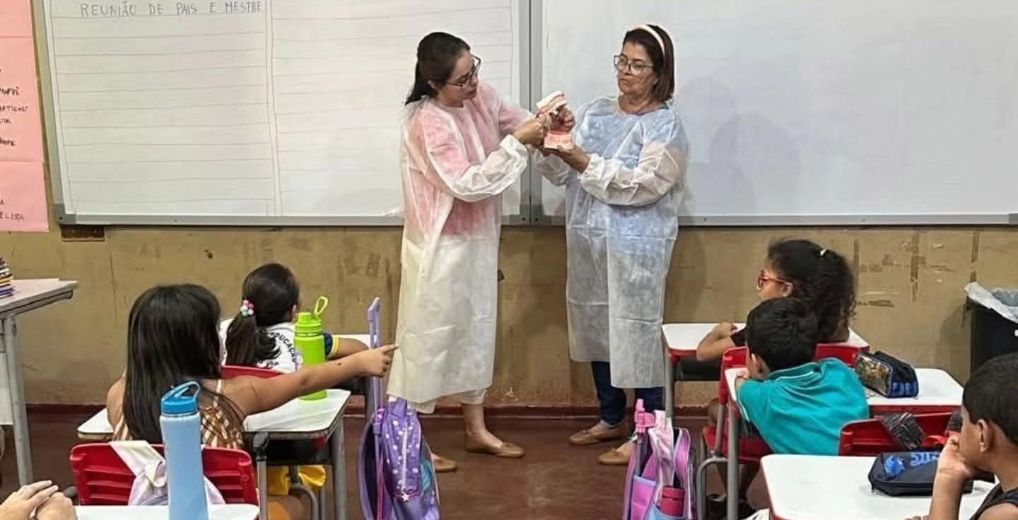 Equipe do CIS realiza ação de orientação sobre a saúde bucal com alunos da Escola Youssef Neif Kassab em Castilho (SP)