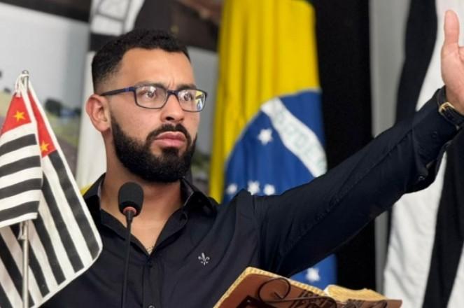 João do Espeto requer informações sobre o que impede a reabertura da Piscina Pública em Castilho (SP)