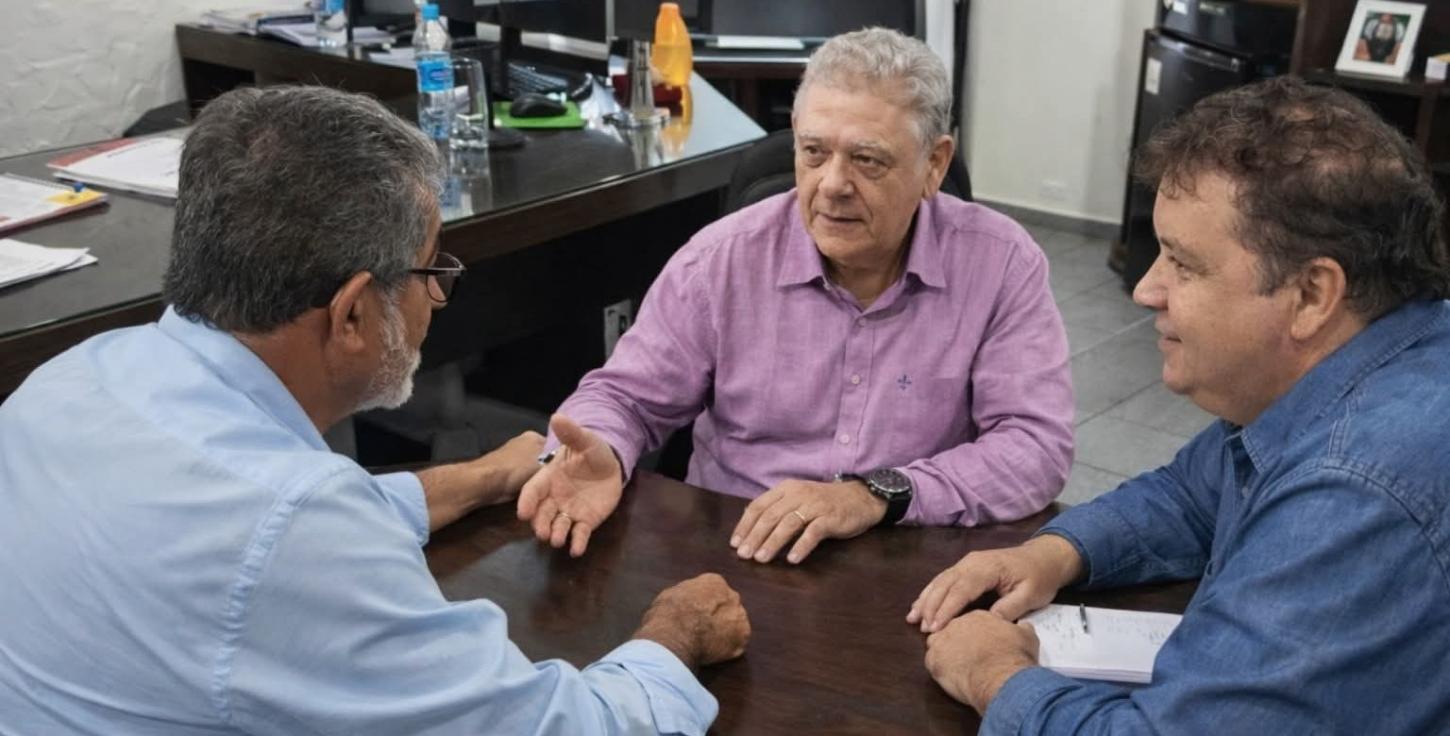 Paulo Boaventura responde Tião e Daniel sobre a implementação do Programa de Demissão Voluntária (PDV) para os servidores aposentados de Castilho (SP)