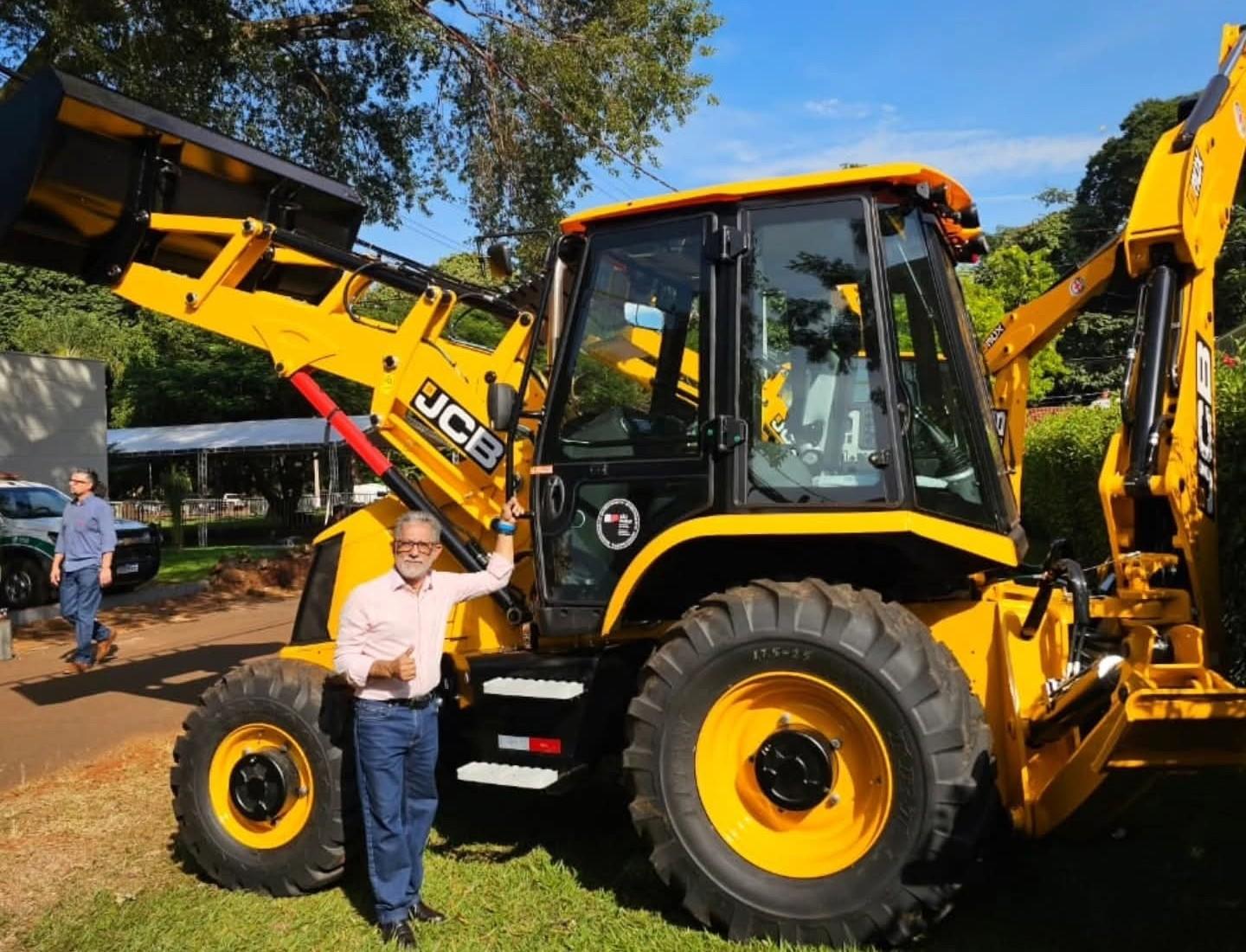 Paulo Boaventura apresenta avanços de Castilho em entrevista à Agência SP na Agrishow
