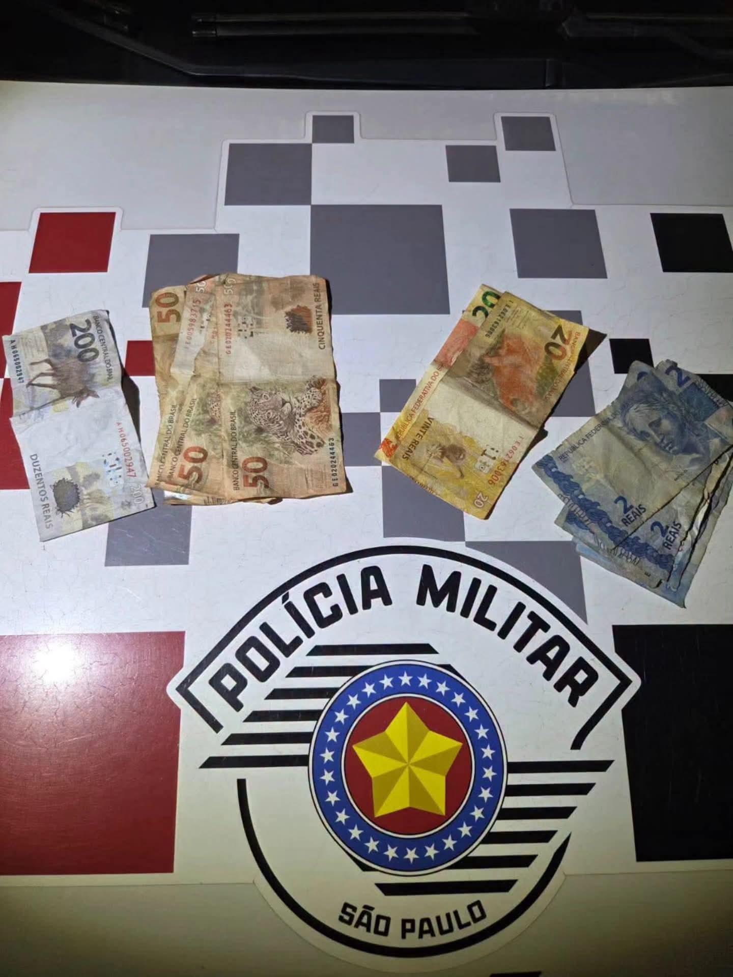 Homem é preso após furtar dinheiro de carteira, dentro da casa da vítima em Mirandópolis (SP)