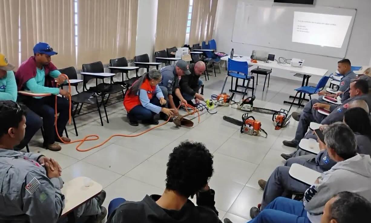 Prefeitura de Castilho (SP) capacita brigadistas e Defesa Civil para atuação segura