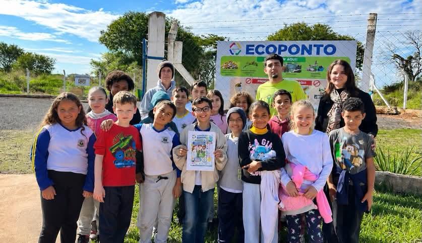 Alunos da Escola Mauro Roberto participaram de Tour Ambiental no Ecoponto Urbano de Castilho (SP)