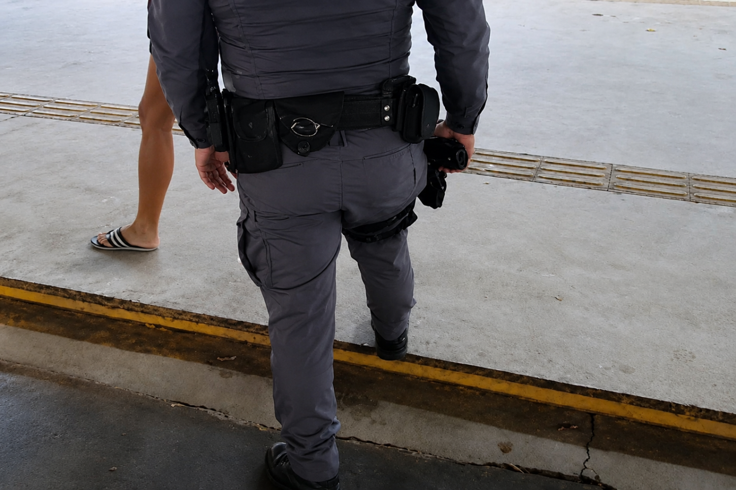 Mulher é presa por furto em comércio no Centro em Andradina (SP)