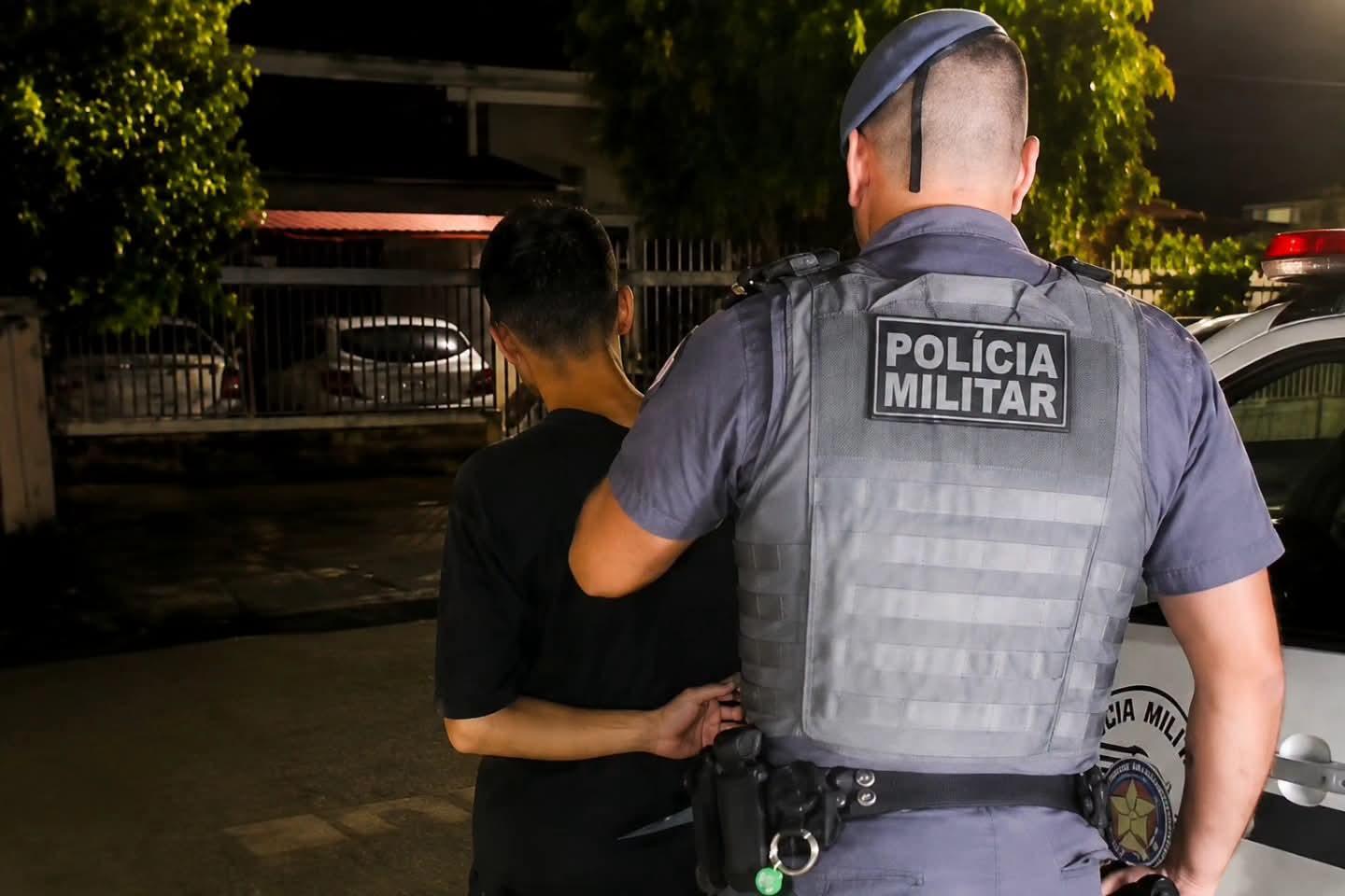 Homem é preso após arrombar janela, entrar na casa e furtar celular no bairro Laranjeiras em Castilho (SP)