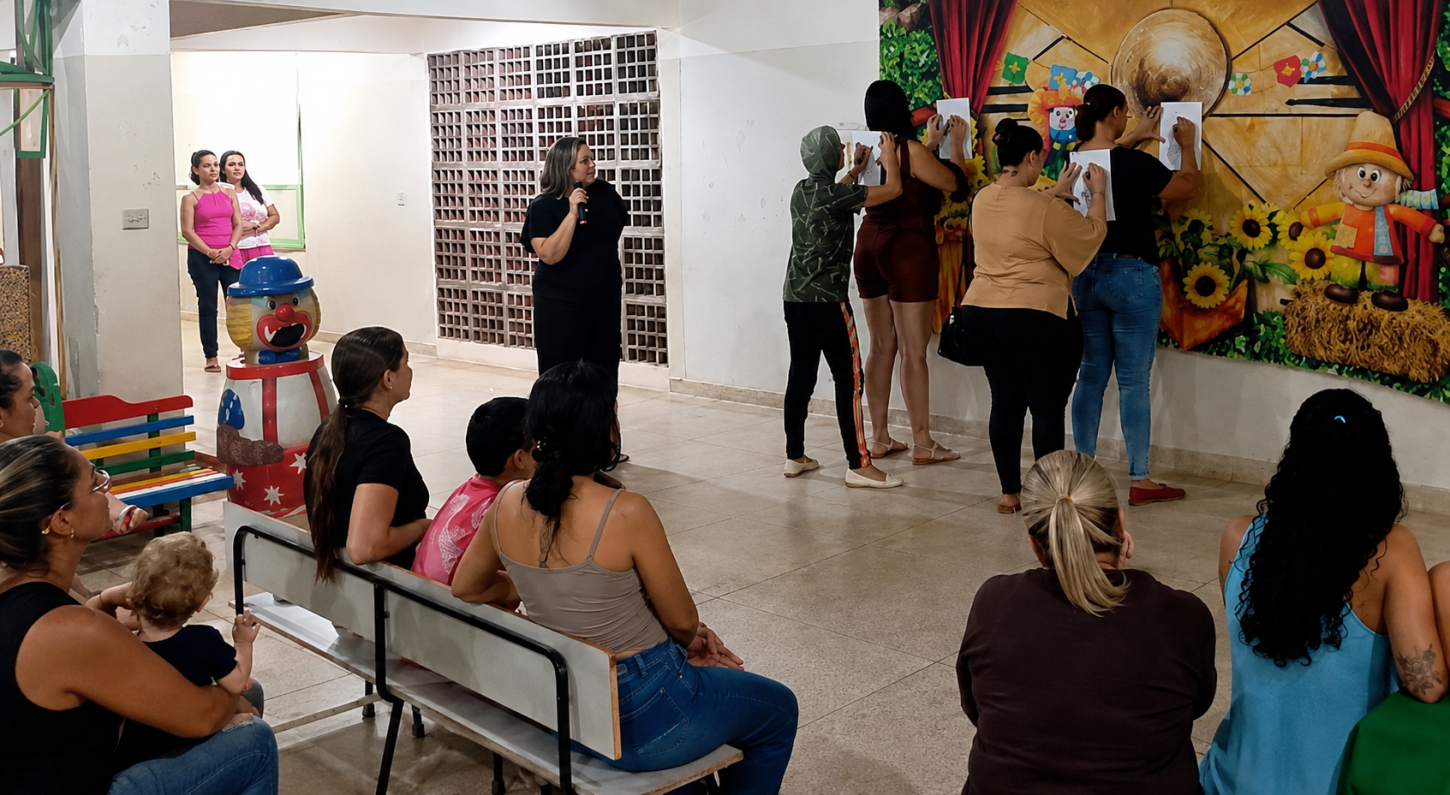 Psicóloga orienta pais sobre identificação de sinais de violência e bullying na primeira infância nas escolas em Castilho (SP)