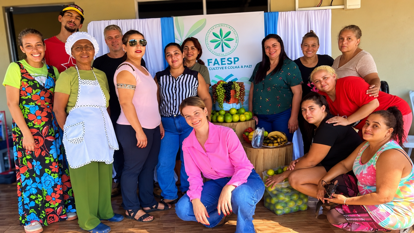 Curso de processamento caseiro de frutas capacita produtores rurais em Castilho (SP)
