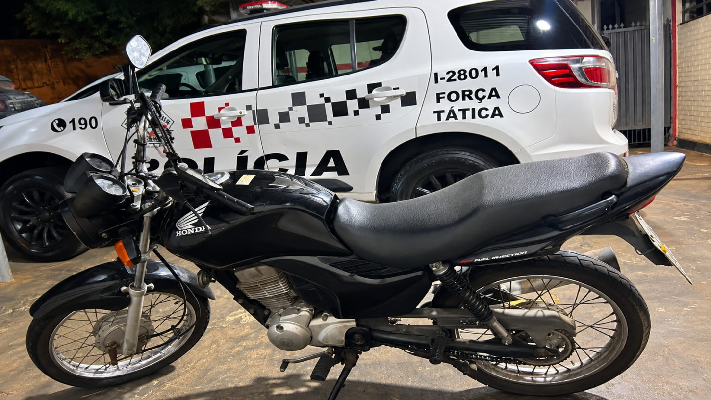 Força Tática prende homem por furto de moto e tráfico de cocaína em Mirandópolis (SP)